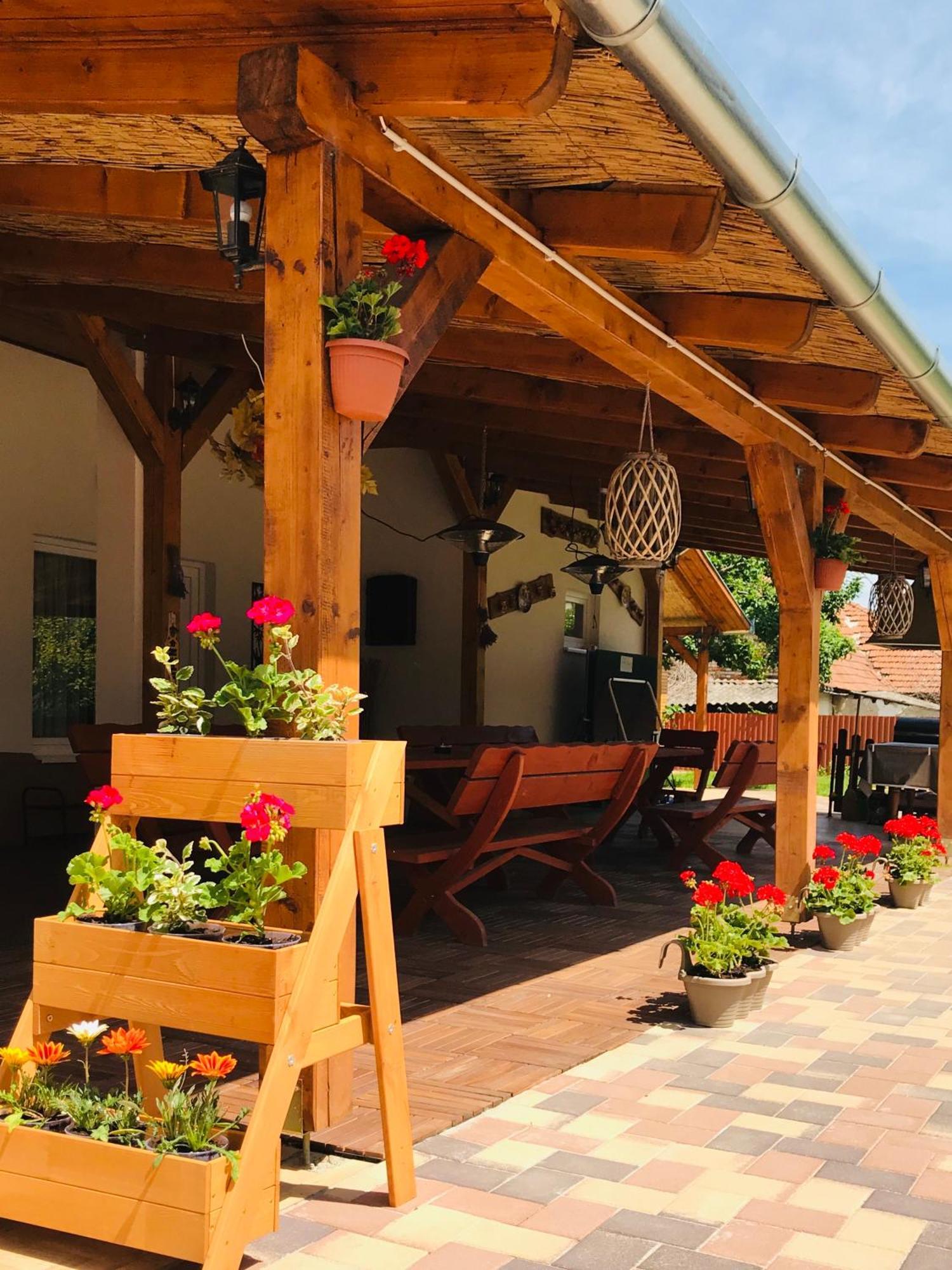Hotel Aranyfuert Vendeghaz Tokaj Exteriér fotografie